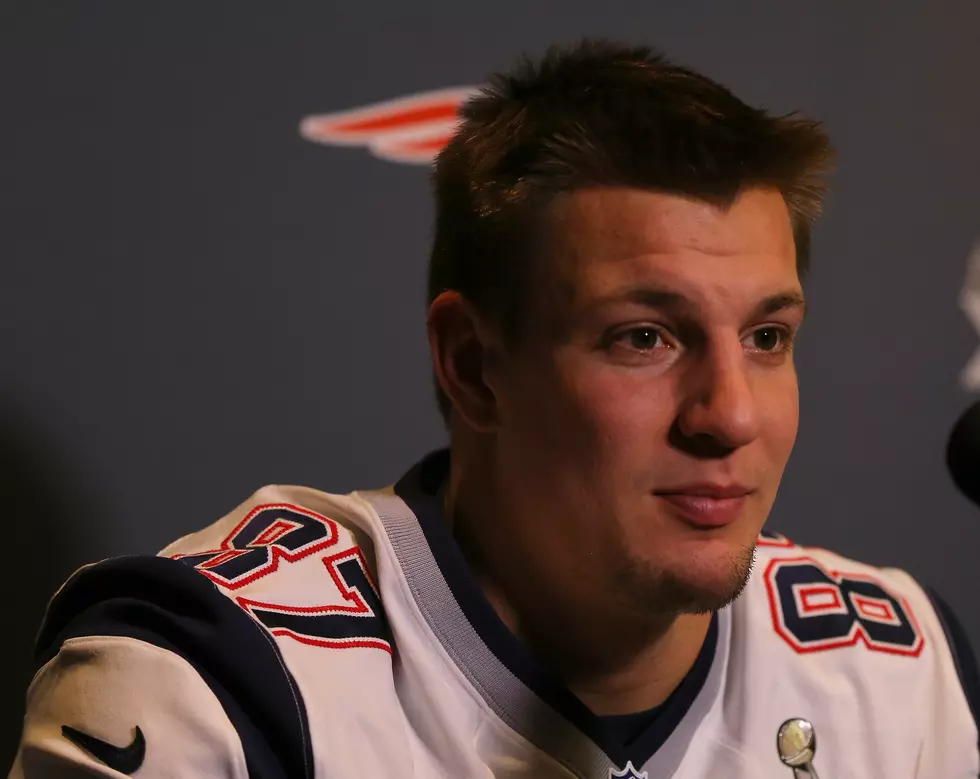 WATCH: Gronk Reads an Excerpt From &#8216;A Gronking To Remember&#8217; at Super Bowl Media Day