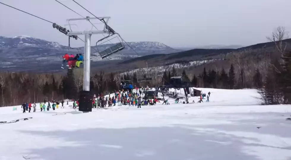 Sugarloaf Chairlift Malfunctions Prompting Frightened Skiers to Jump [VIDEO]