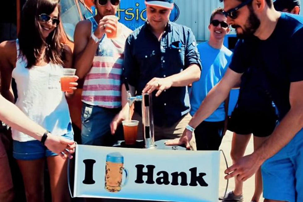 Drink Draft Beer Anywhere! Meet ‘Hank The Beer Tank’ A Portable Kegerator [VIDEO]