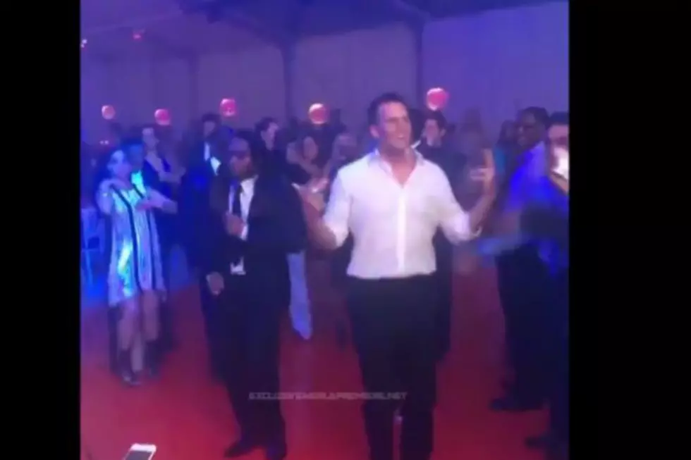 Tom Brady With Some Of The Flashiest Dance Moves You&#8217;ll Ever See At The 2015 Ring Ceremony [VIDEO]