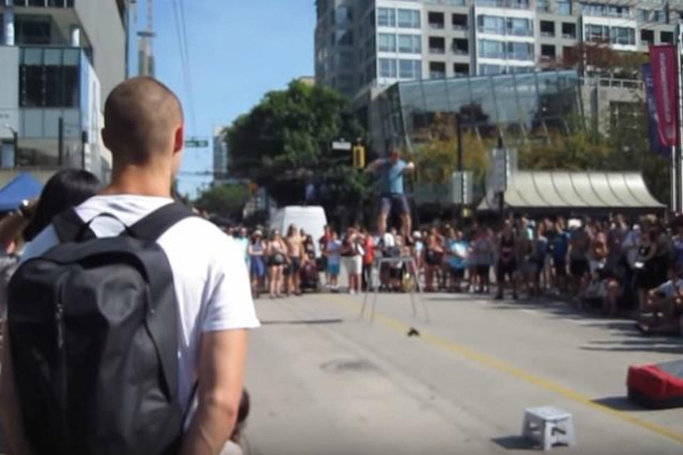 Parent And Child Get Schooled By Street Performer [VIDEO]
