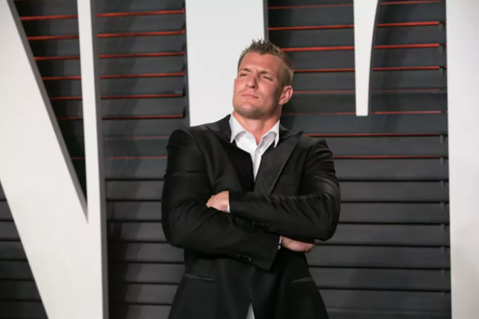 Rob Gronkowski to Host TV Show on Nickelodeon This Fall