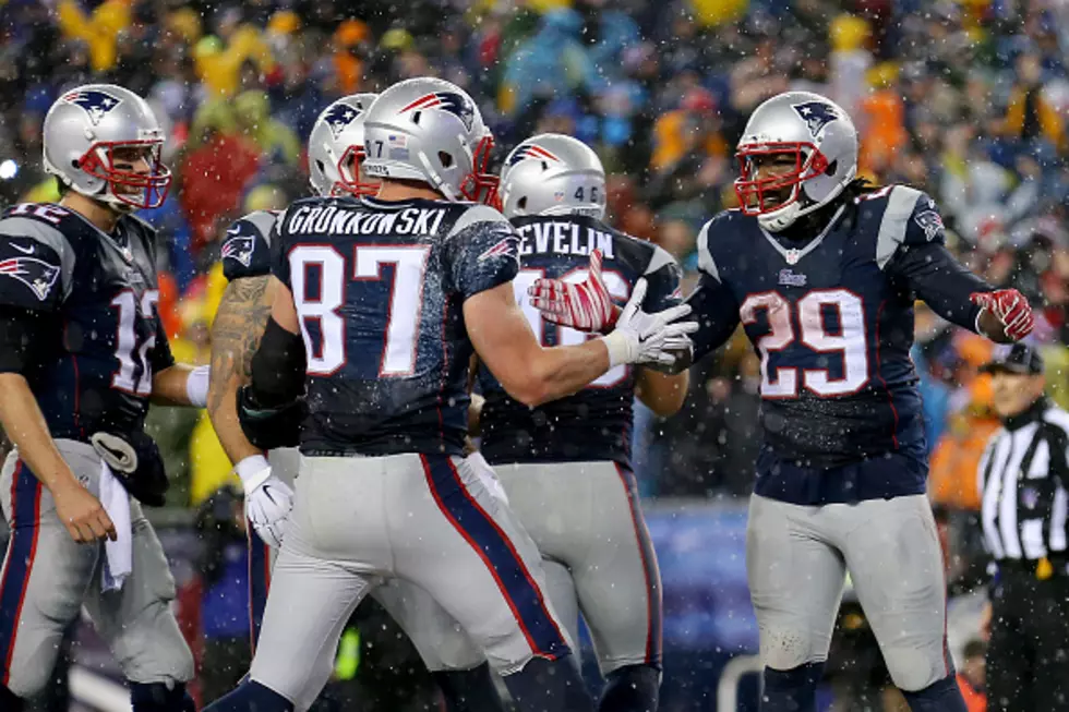 Pats Players Disguised As Ice Cream Men Toss Out Free Treats In Boston