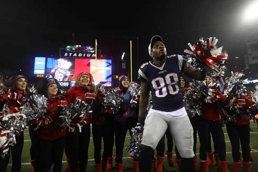 Martellus Bennett Dancing With The Pats Cheerleaders Is The Best Celebration Video From Last Night