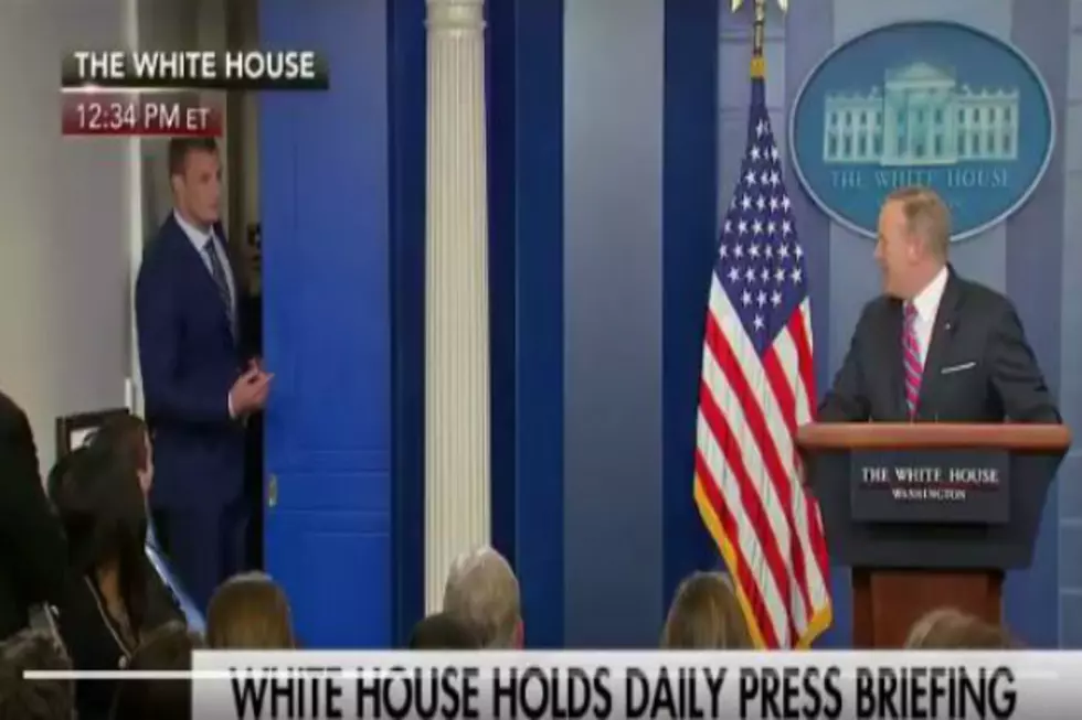 Gronk Interrupts Sean Spicer’s White House Press Briefing In Hilarious Fashion