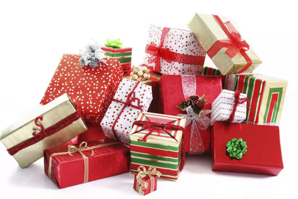 It's Christmas in July:  Last Days To Enter For 2K Shopping Spree