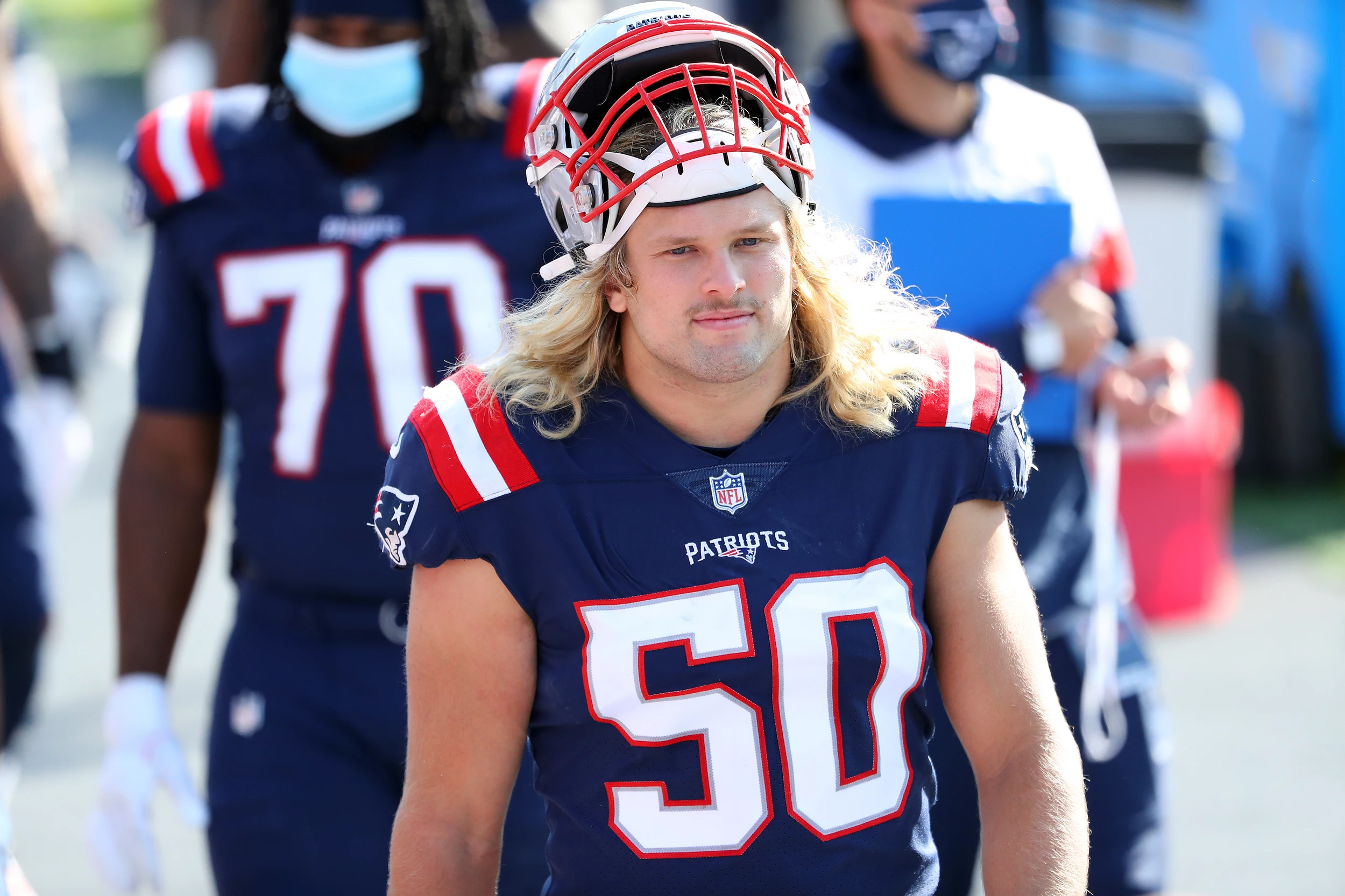 New England Patriots' Chase Winovich pays off entire school's