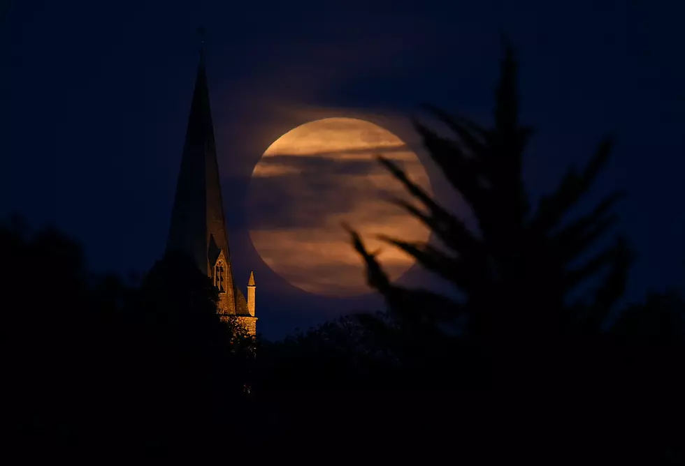 The Final Supermoon Of The Year Rises Over Europe