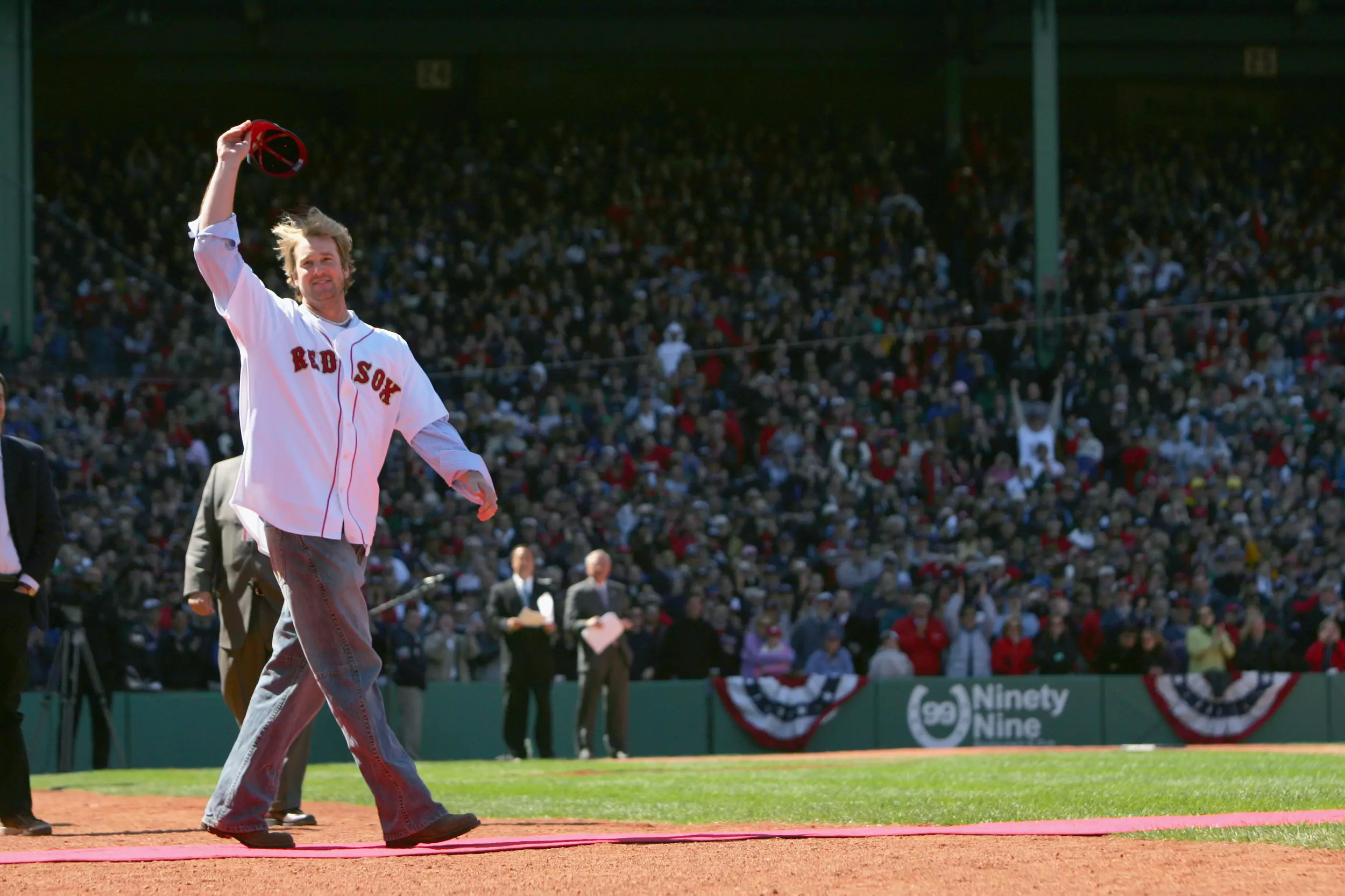 NESN to air Red Sox's 2013, 2004 World Series runs