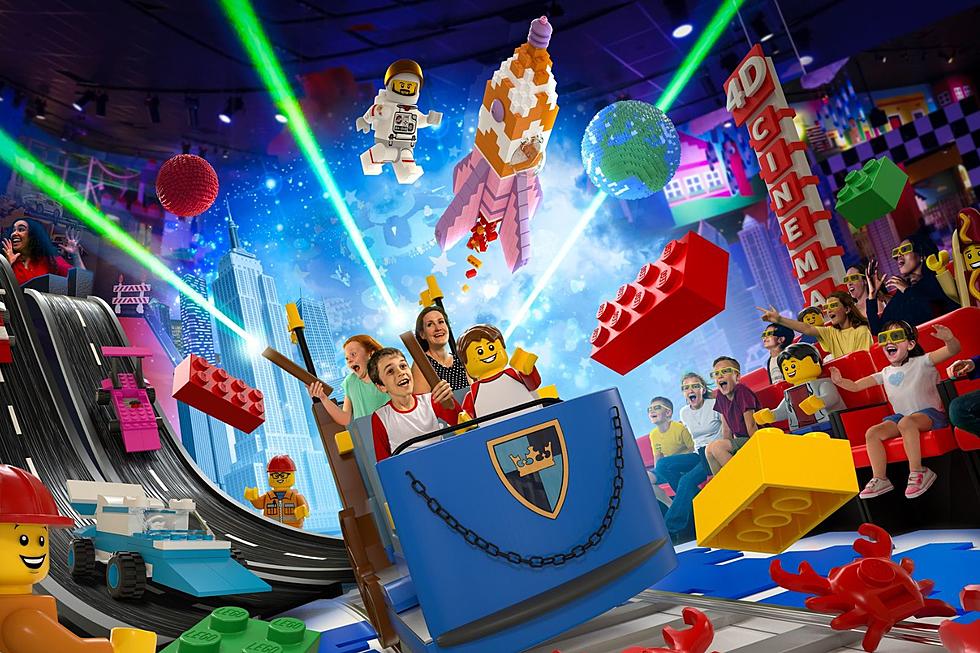 4D Theatre, Ride, Maze, Play Areas All at the New LEGO Discovery Center in Boston, Massachusetts