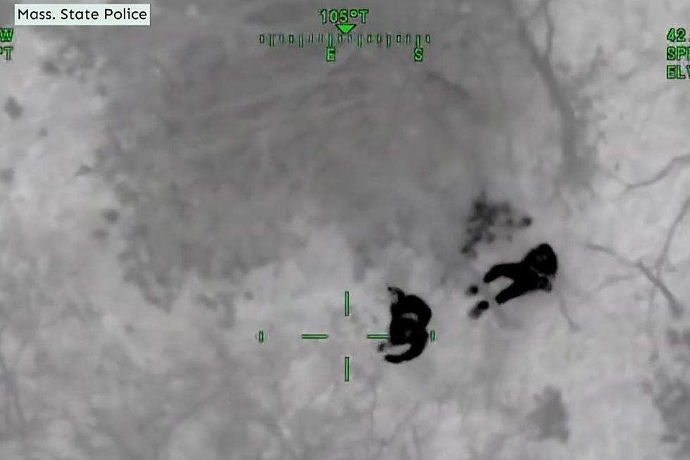 Police Use Helicopter With Infrared Camera to Find Massachusetts Narcotics Suspects on the Run [Video]