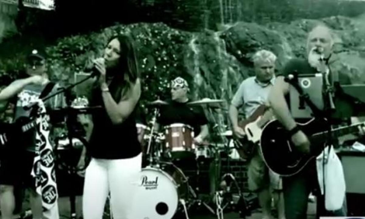 NH's Shark in the Park Features MA Band, the WhatNots