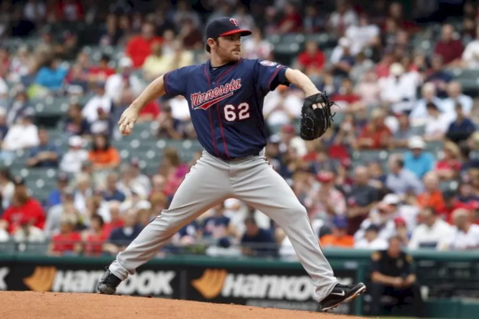 Twins Rout Tigers 7-3