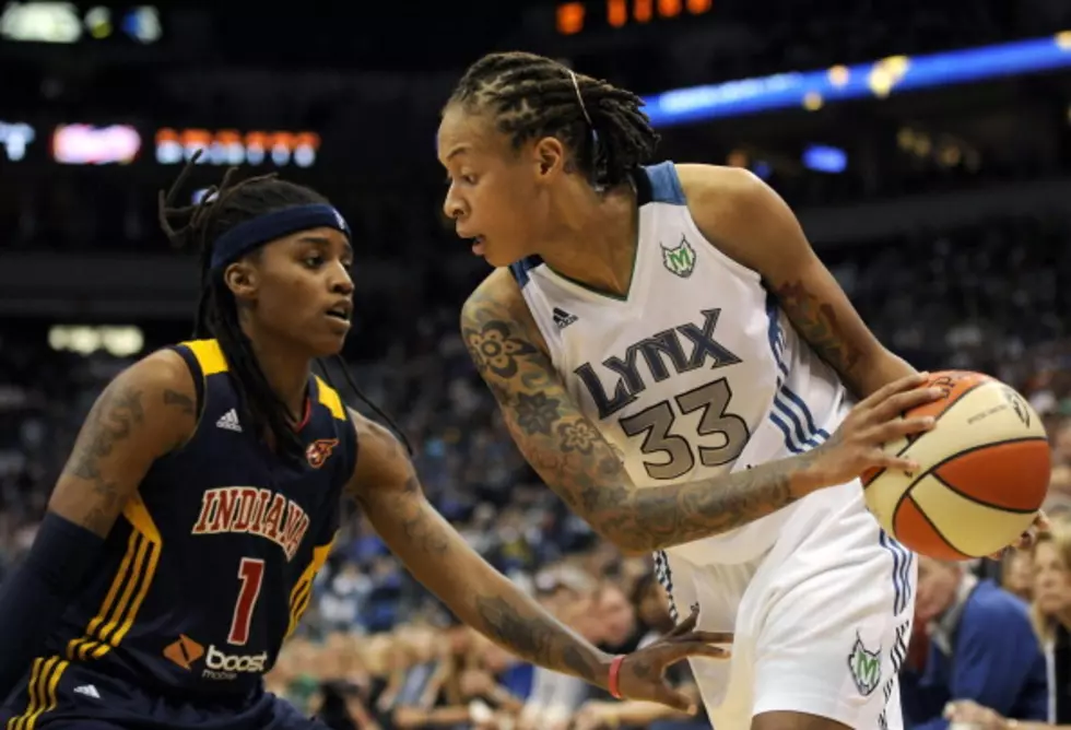 Indiana Upsets Lynx In Game 1 of WNBA Finals