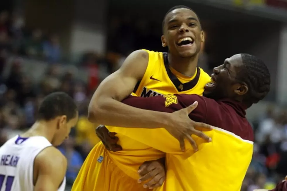 Gophers Stun #1 Indiana At The Barn