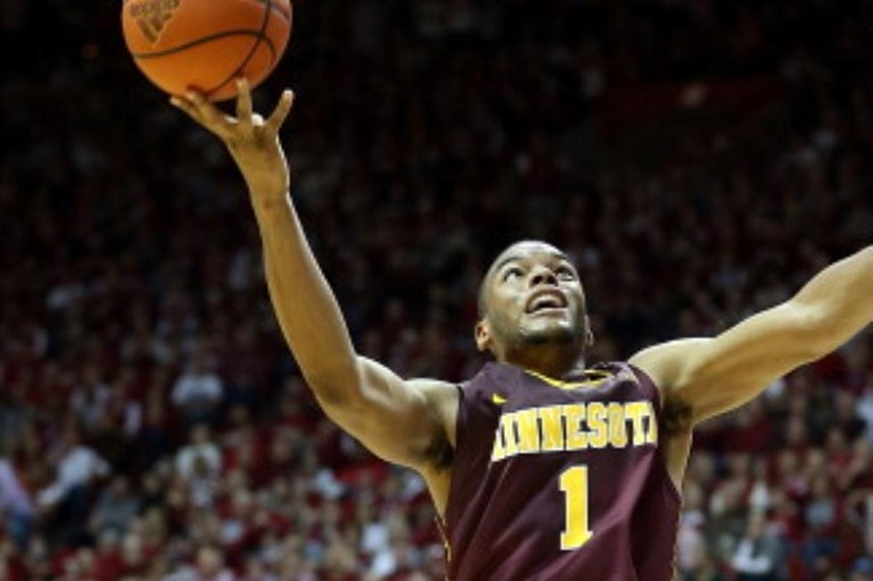 Gophers Easily Handle Jackrabbits Tuesday In Dinkytown