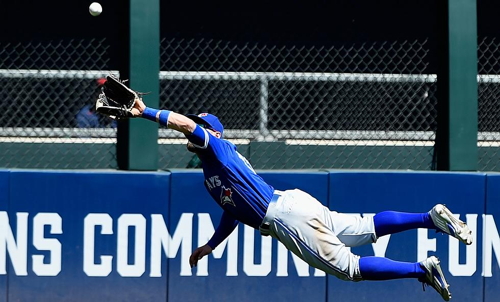 Jays Topple Twins Sunday To Take Series [VIDEO]