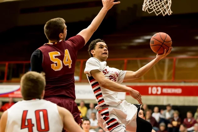 SCSU Men&#8217;s Basketball Routs Pittsburg State