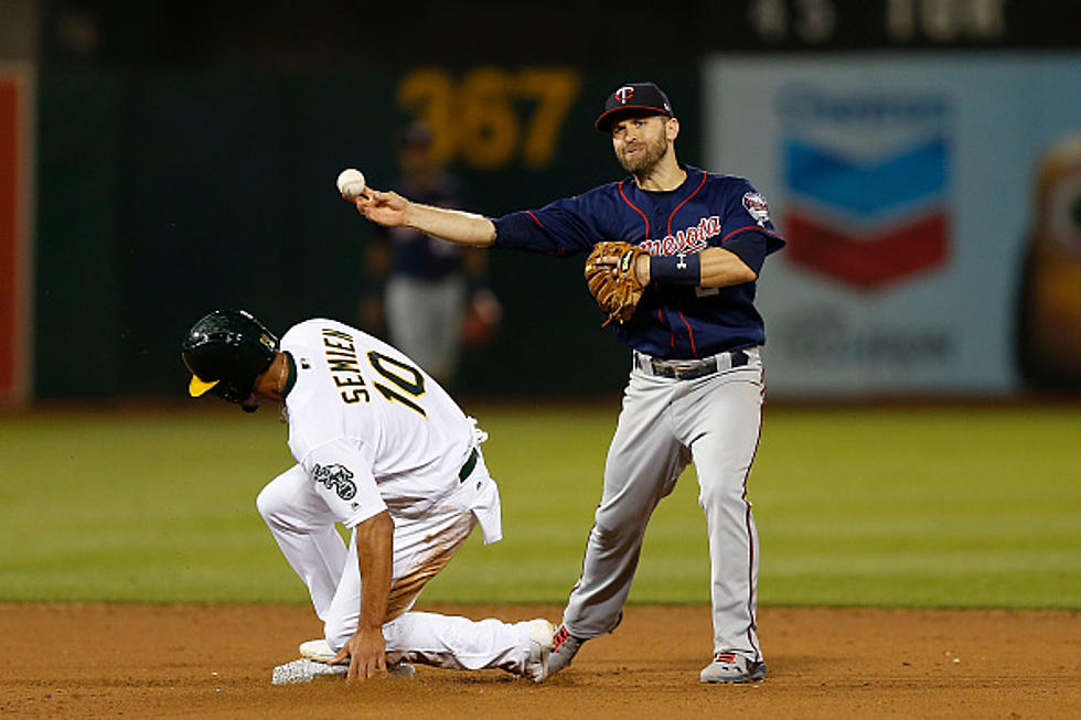 Two Twins Win Gold Glove Awards