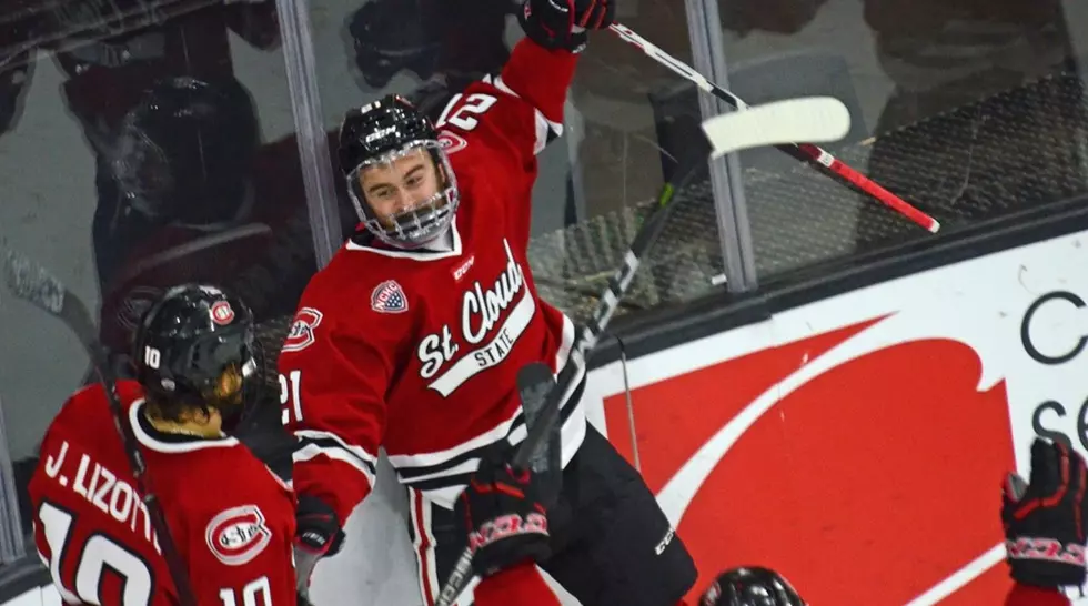 SCSU Hockey Tops #7 Denver 3-1