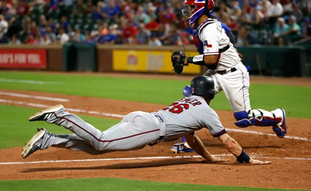 Twins Rally Past Rangers