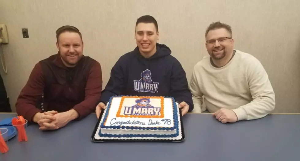 Sartell Football&#8217;s Lalim Signs With U-Mary