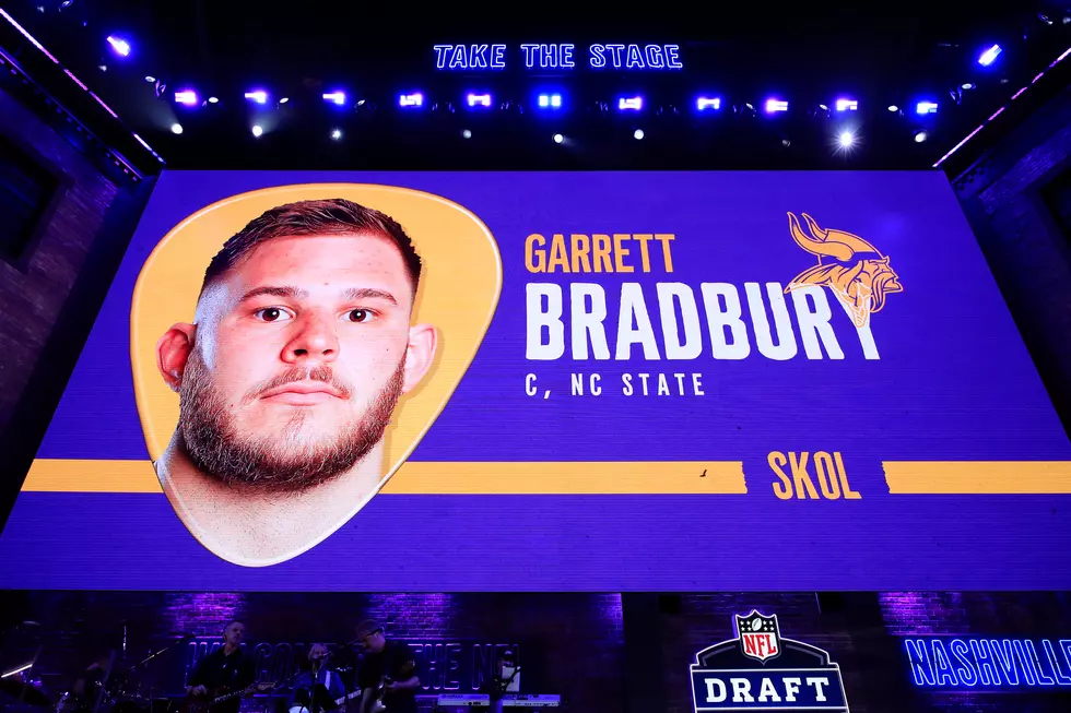 Cap-strapped Vikings Sign 1st-round pick Garrett Bradbury