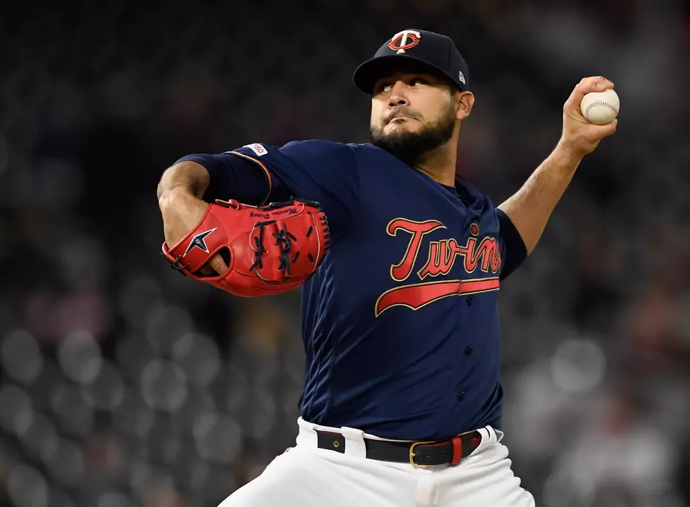 Perez Leads Twins Past Astros