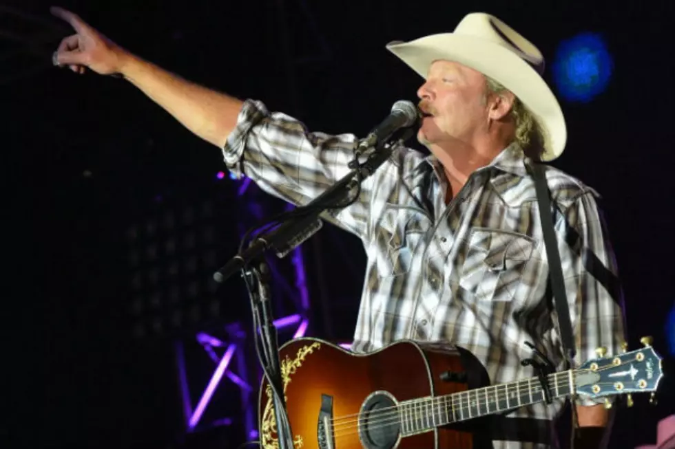 MWC Daily: Alan Jackson Comes to Maine and We Have Your Free Tickets