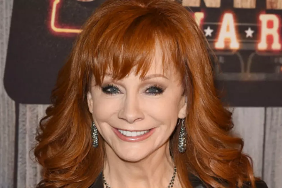 MWC Daily: Reba’s Deluxstick Lip Color is Quite ‘Fancy’