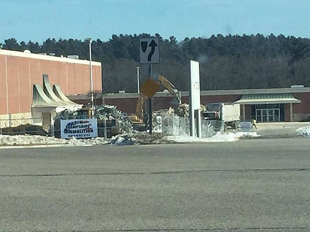 And Like That&#8230;.The Bedford Macy&#8217;s is No More.