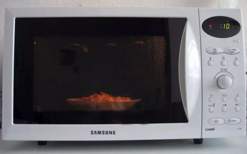 You’re Microwaving Your Leftovers The Wrong Way