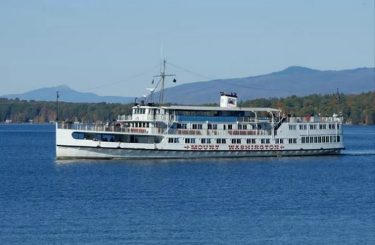 Treat Mom Brunch and a Mother's Day Cruise on the M/S Mount Washington