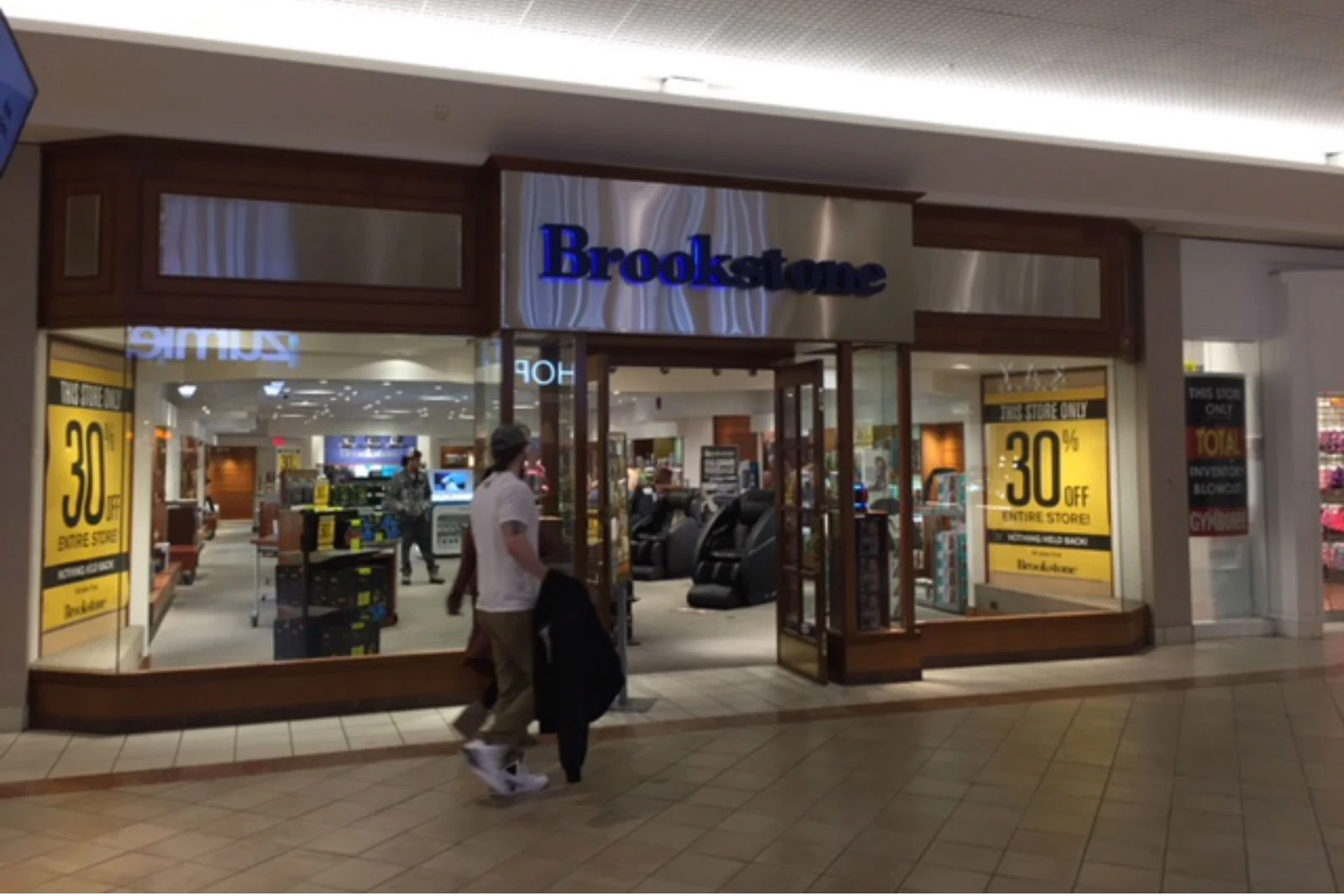 Brookstone Is Closing All Of Their Mall Stores In New England