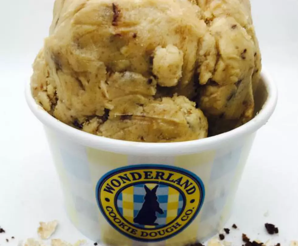 Ready-to-Eat Cookie Dough Restaurant Opens in the Mall at Fox Run in Newington