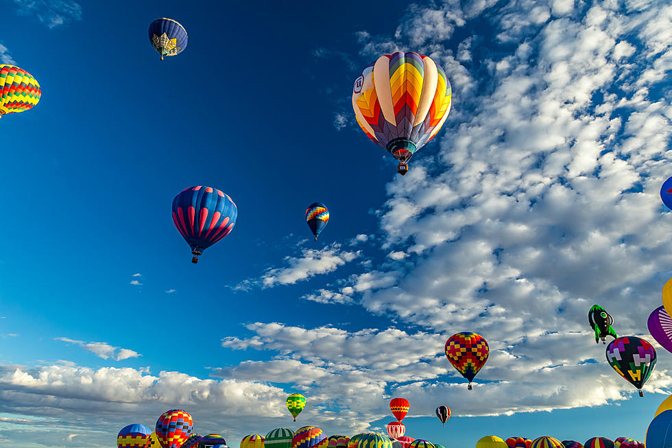 This Pittsfield NH Hot Air Balloon Festival Is On My Summer Bucket List