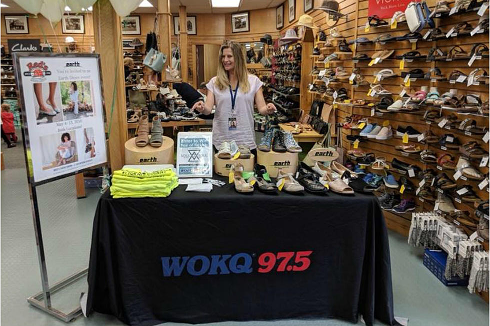 You Could Win a 60 Dollar Gift Card to Red’s Shoe Barn