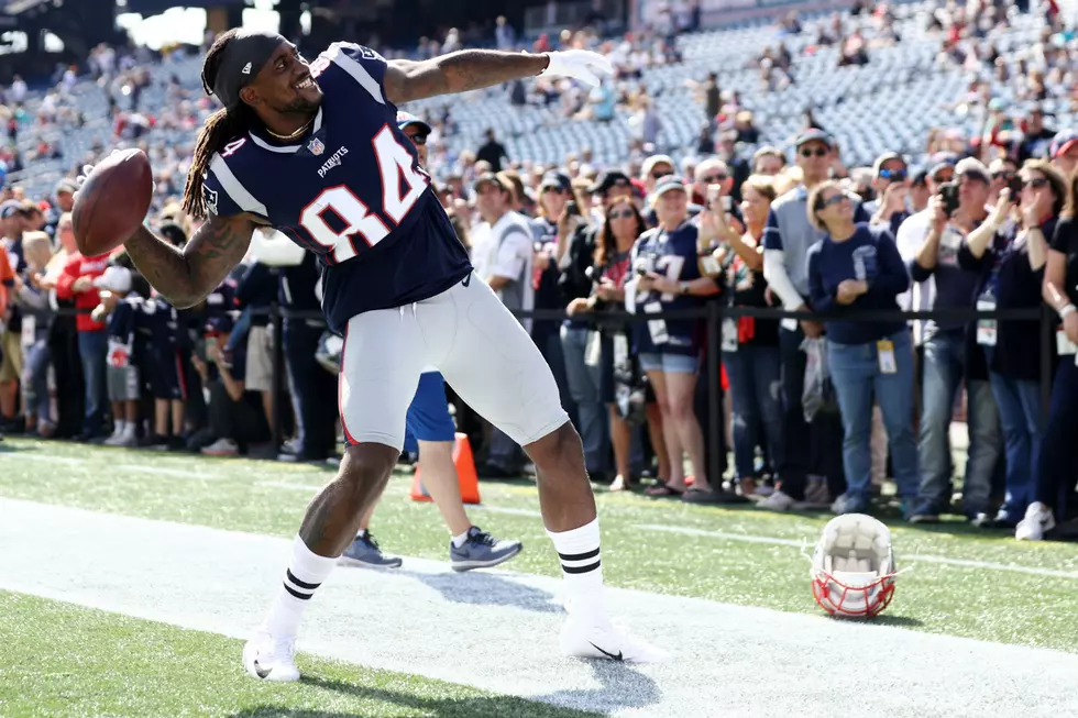 New England Patriots Player Sings Rascal Flatts Karaoke and It’s Awful