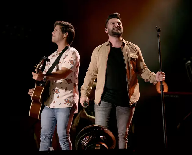 Here&#8217;s How to Win the Dan + Shay VIP Upgrade for Their NH Show