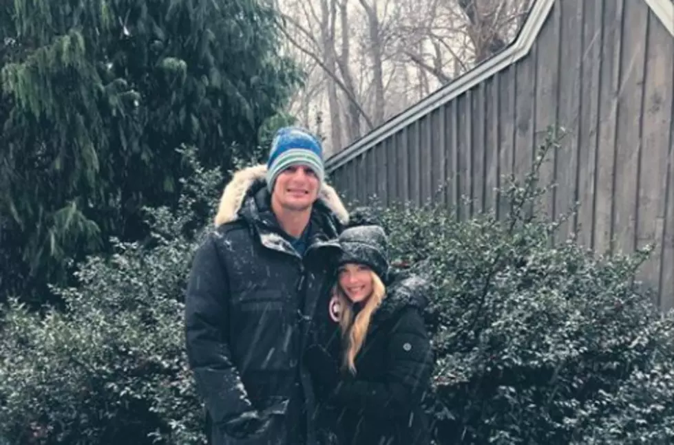 Gronkowski Spotted Buying Christmas Tree at a New England Farm
