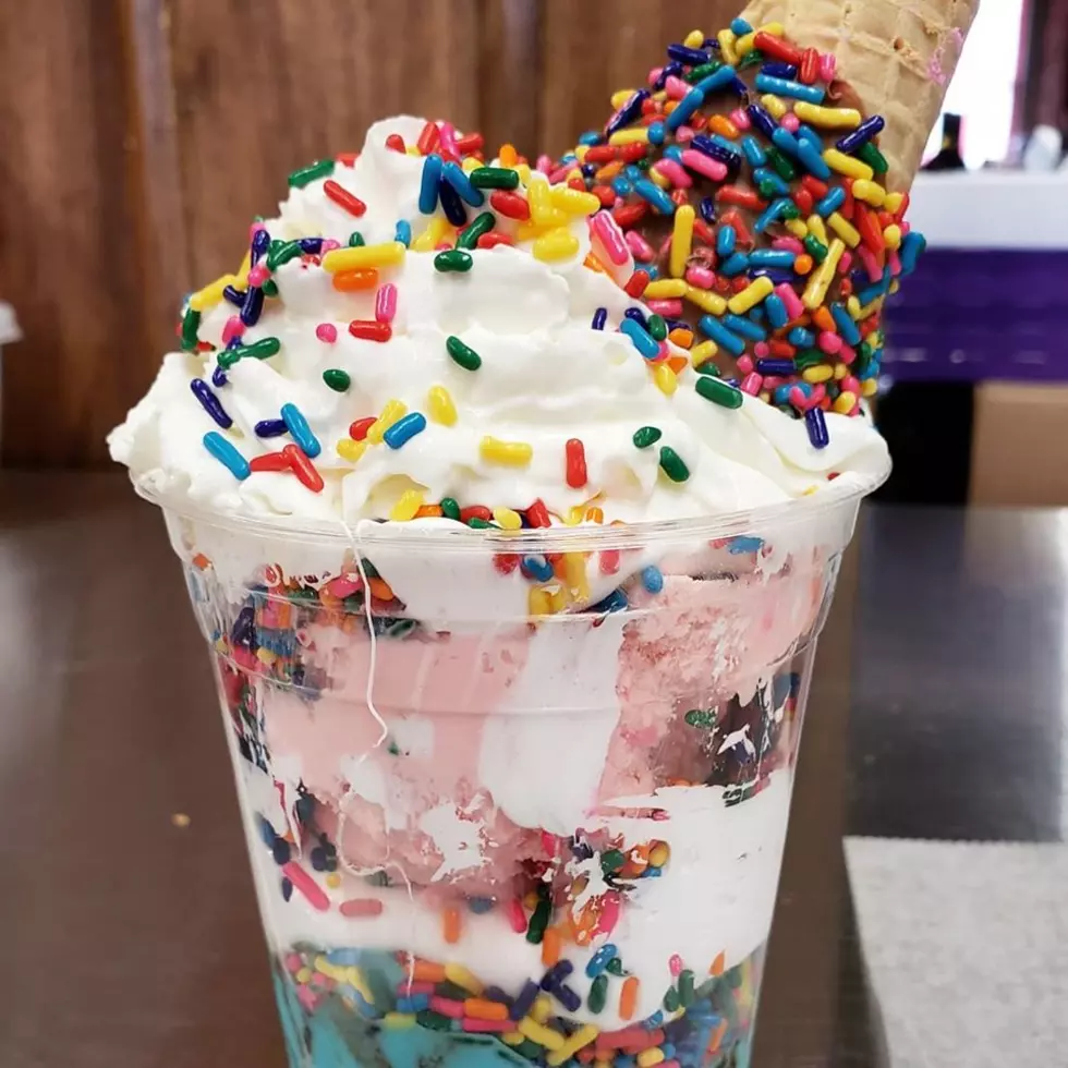Sundaes are now Available for Pickup at Lickee’s & Chewy’s in Dover, NH