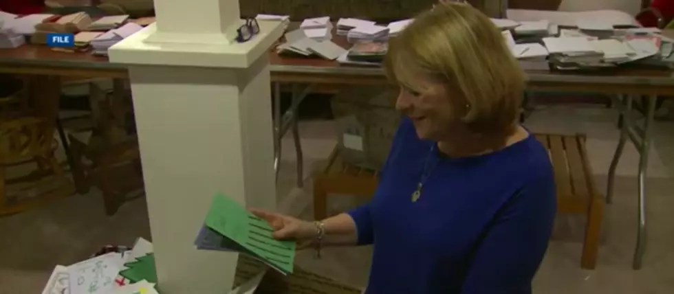 A Woman From NH is on a Mission to Get Holiday Cards to Troops