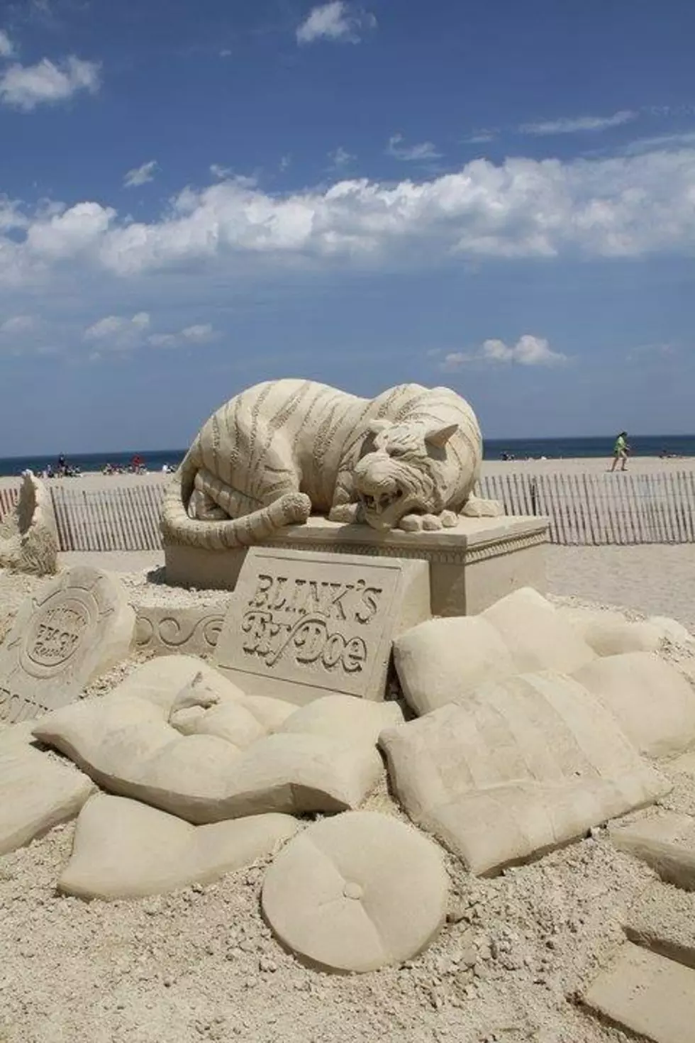 Check Out These Amazing Sand Sculptures From Years Past At Hampto