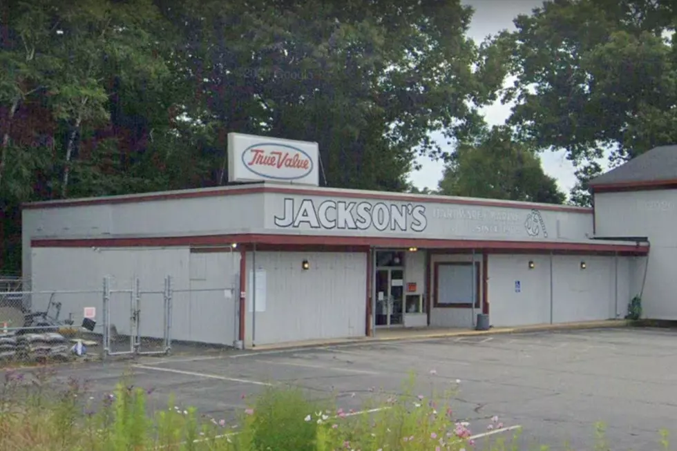 5 New England Stores that Your Parents Shopped at but are Gone Now