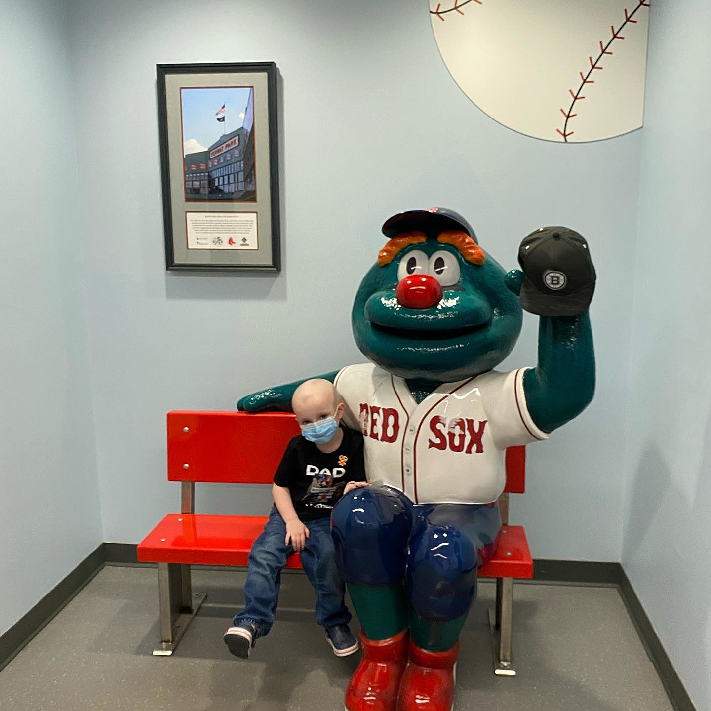 Boston Redsox Honor 5 Year Old Boy Suffering From Cancer Again pic