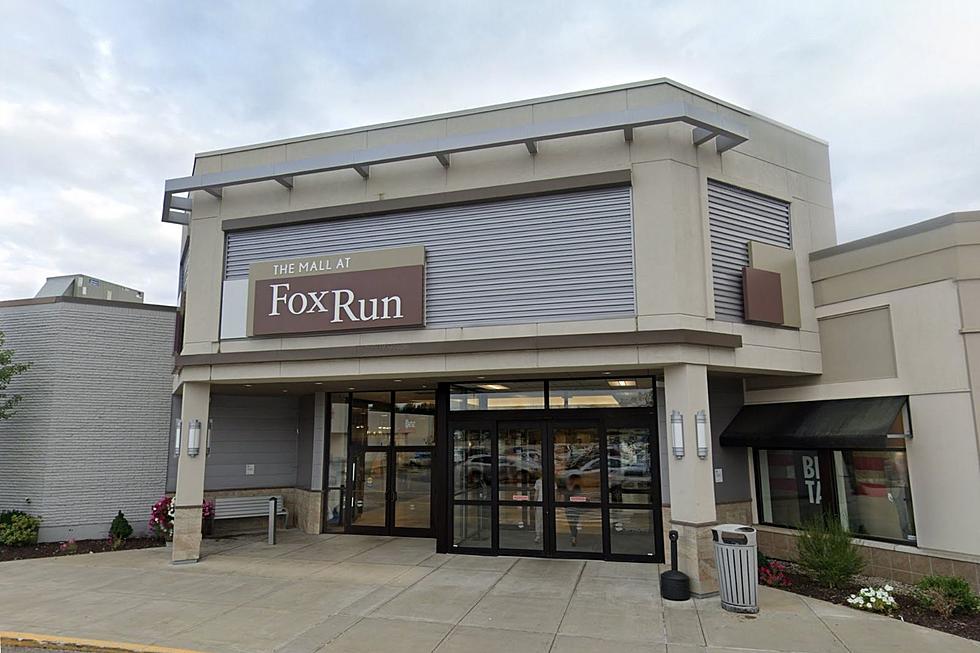 Remember When the Fox Run Mall in New Hampshire Had These 22 Stores?