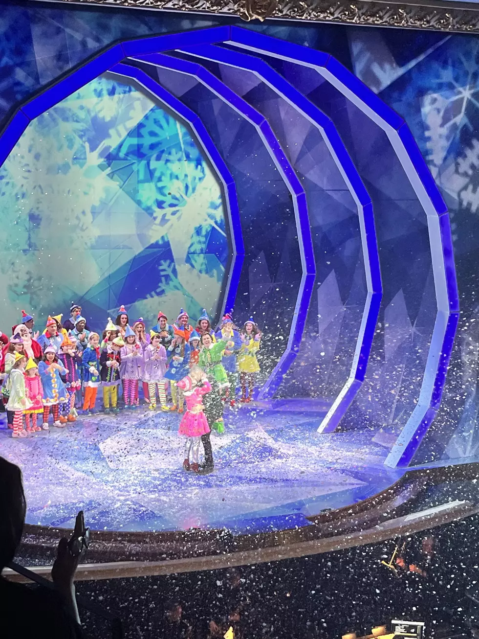 Final Performance of 'Elf' in Portsmouth Ended With a Proposal