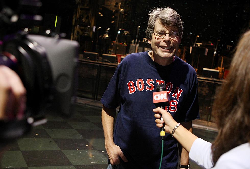 Did You Know Stephen King Owns Radio Stations in Maine? Here&#8217;s Where.