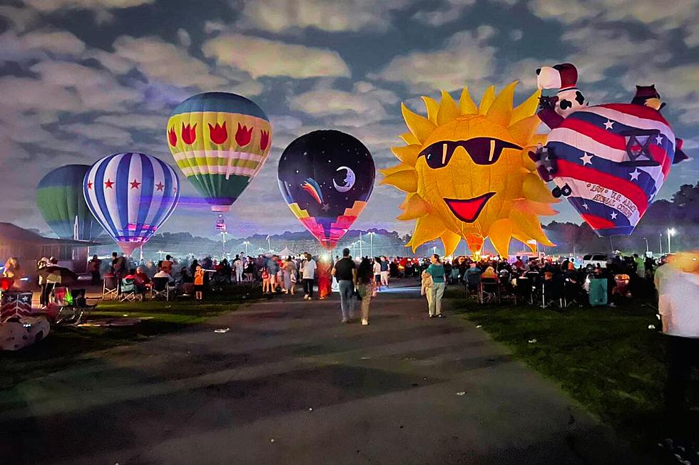 Hot Air Balloons &#038; Lasers in Massachusetts Will Delight All Ages