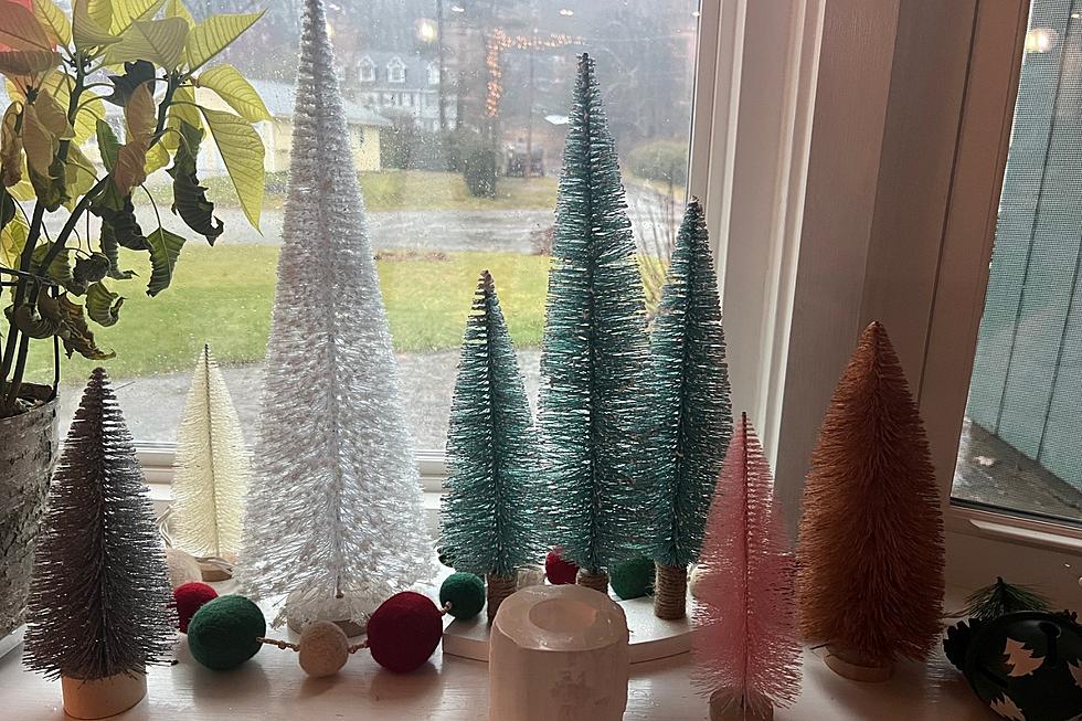 The Latest Trend in Holiday Decorating in New England